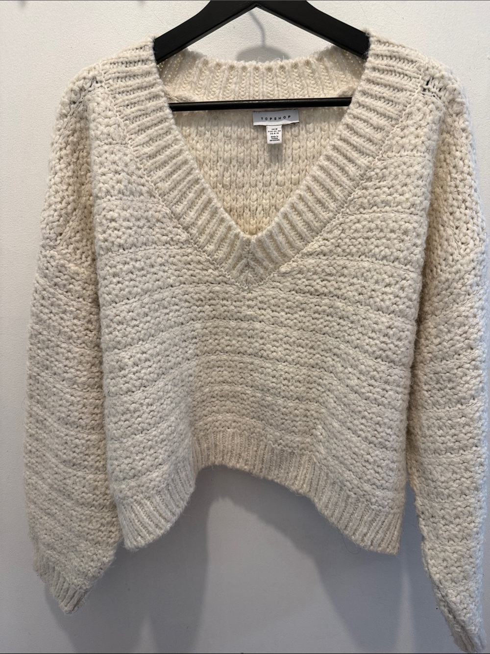 Topshop Cream V-Neck Chunky Knit Sweater